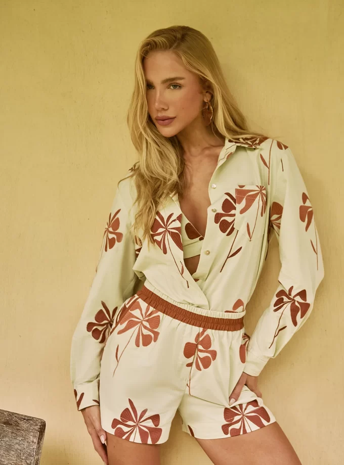 CONJUNTO BORDADO SHORT E CAMISA COM TOP