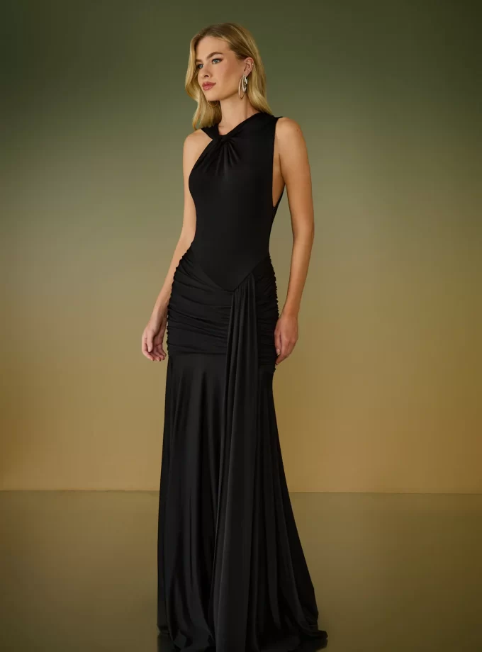 VESTIDO LONGO TORCIDO NO OMBRO