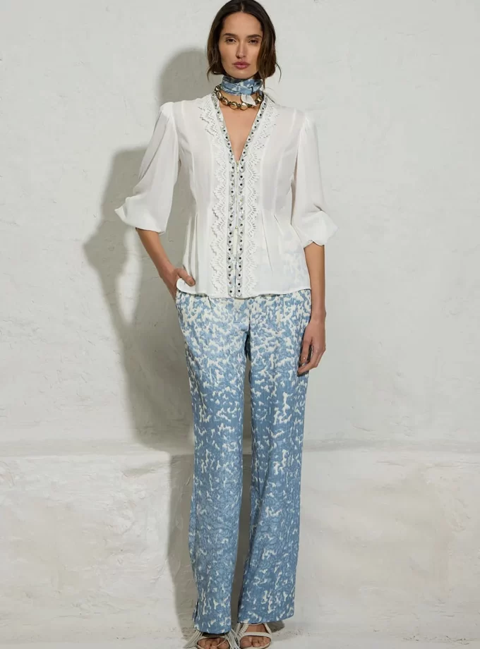 BLUSA DETALHE RENDA E GREGA BORDADA