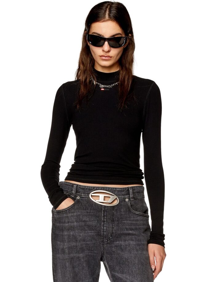 BLUSA CANELADA COM MANGA COMPRIDA