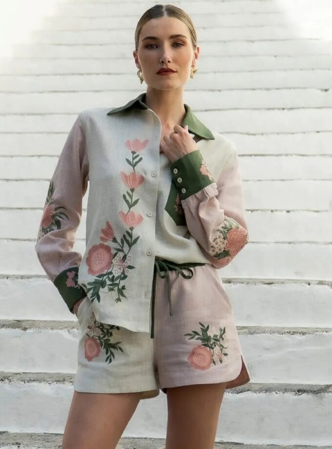 CONJUNTO CAMISA E SHORT BORDADO