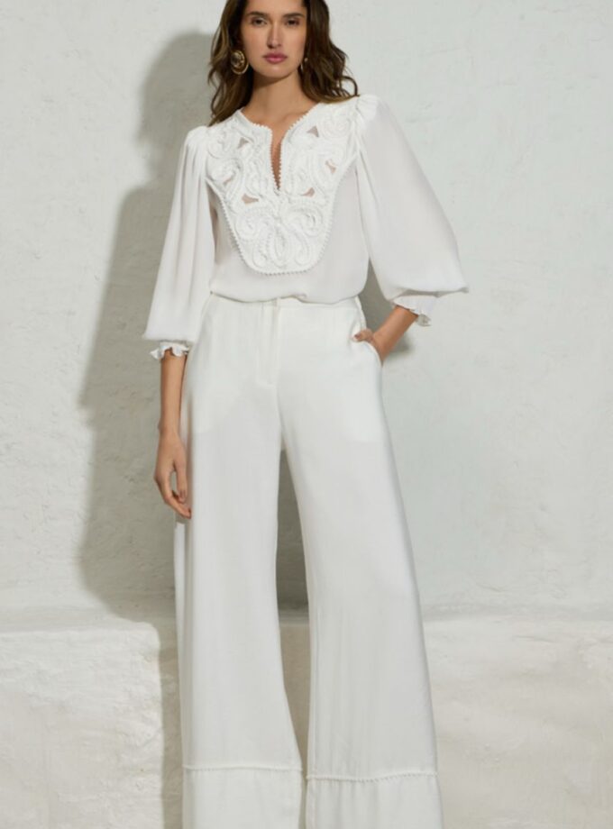 CALÇA DETALHE POMPOM