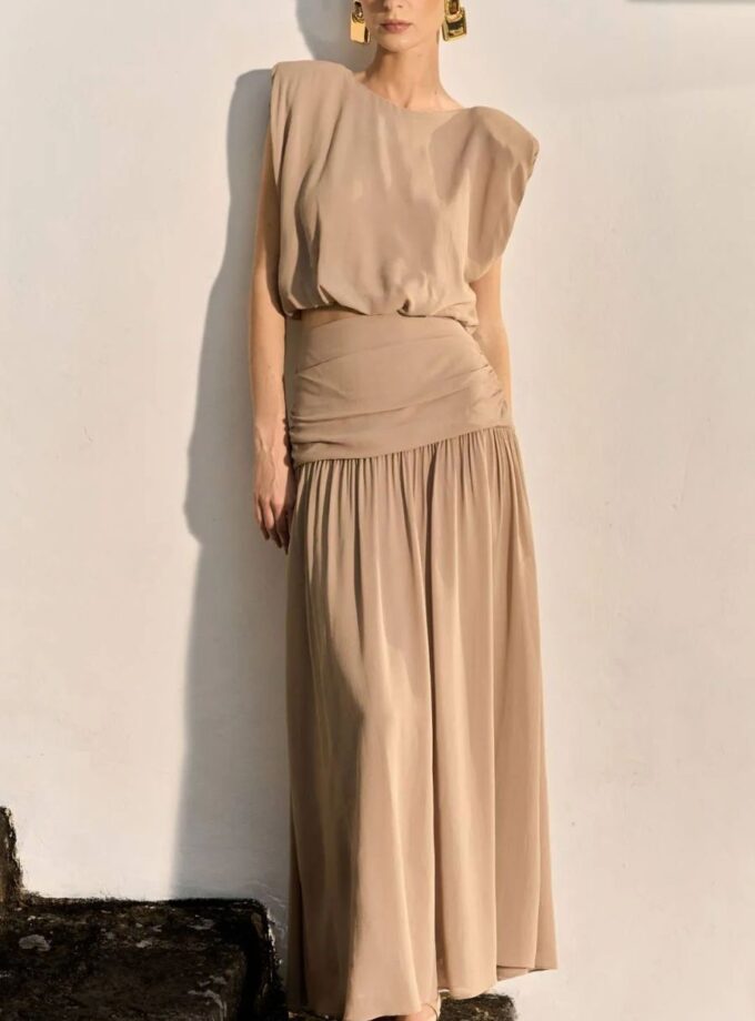 CONJUNTO BLUSA COM OMBREIRA E SAIA DRAPEADA