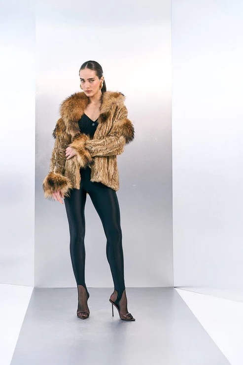 CALCA DE LYCRA COM PEZINHO