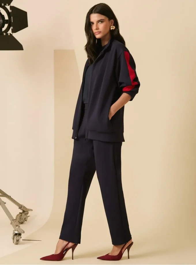 CONJUNTO MALHA CASACO BICOLOR E CALÇA CENOURA