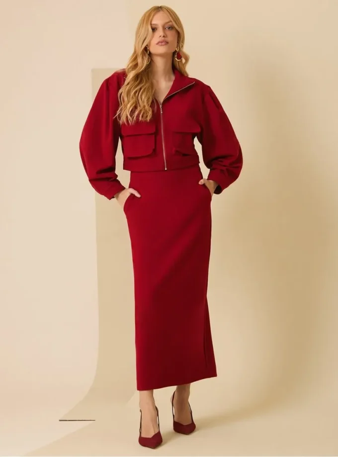 CONJUNTO JAQUETA MANGA VOLUME E SAIA MIDI