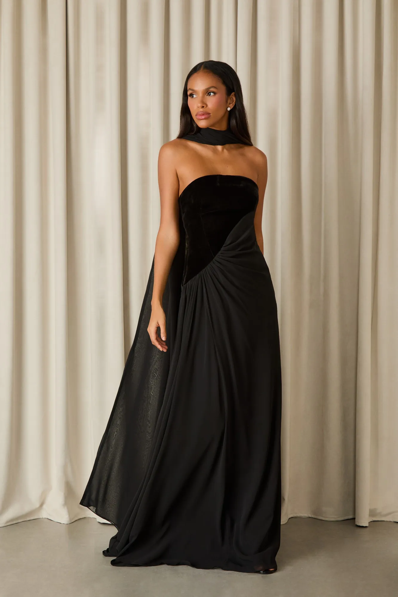 VESTIDO LONGO MAJU VELUDO