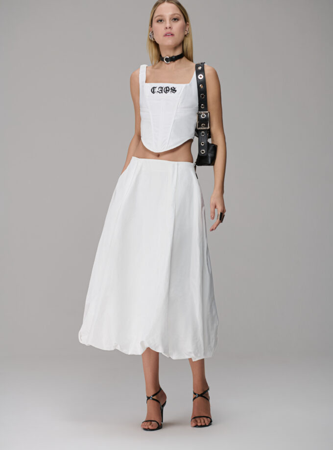 CORSELET COM ALCAS BORDADO GOTICO